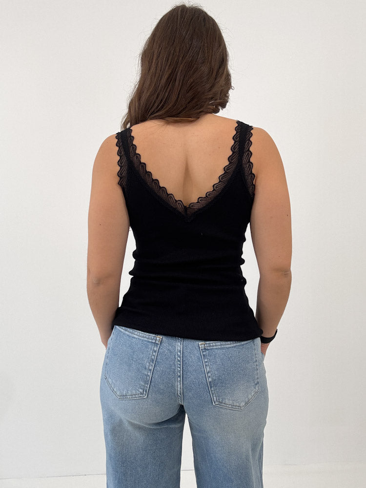 "Veria" viscose Top mit Spitzendetails - schwarz