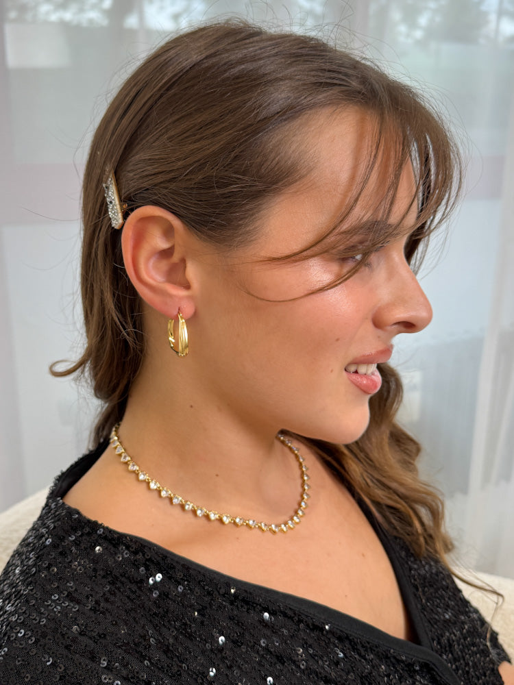 "Timeless Romance" wunderschöne Ohrringe - gold