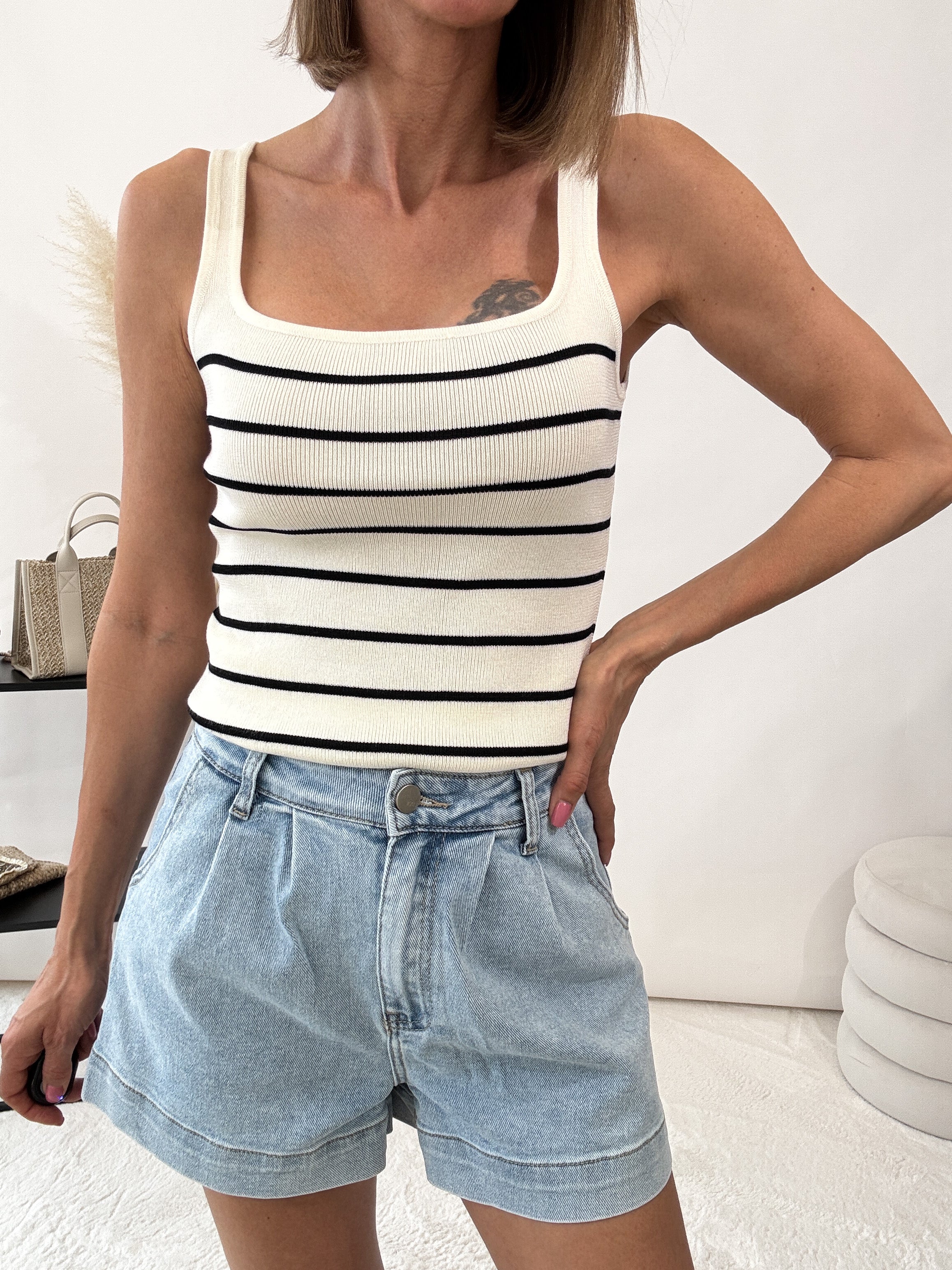 "Sizilien" Viscose Top gestreift- beige/schwarz