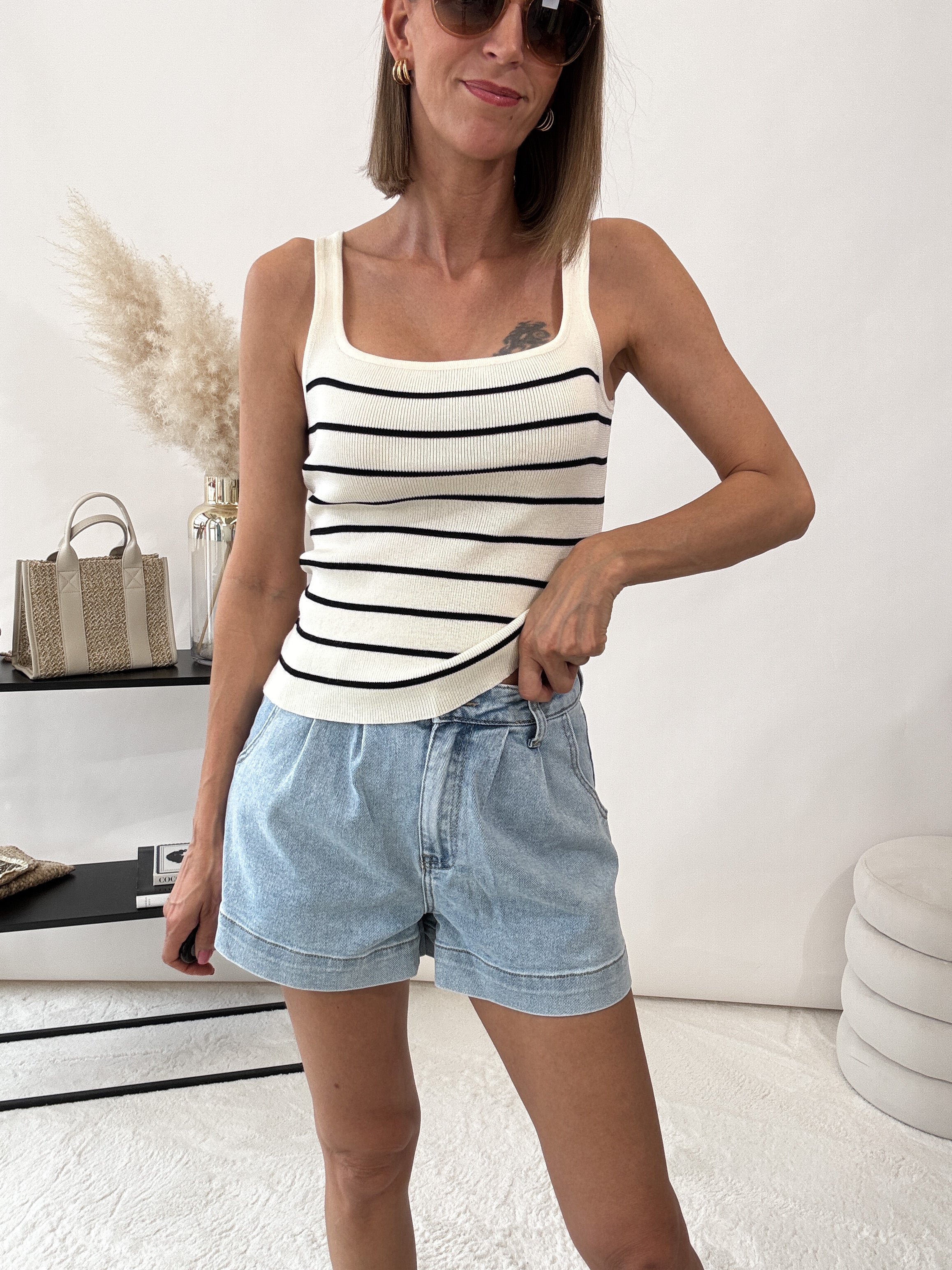 "Sizilien" Viscose Top gestreift- beige/schwarz