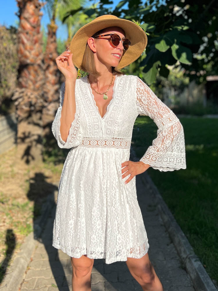 "Glow" weiches Spitzenkleid - weiß