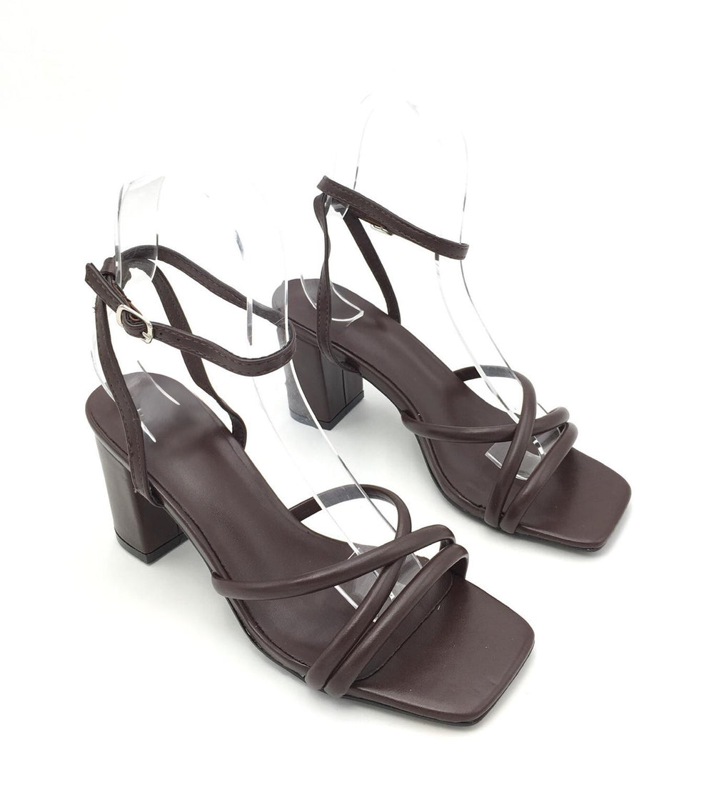 "Flow" - stylische Riemchensandale - chocobraun