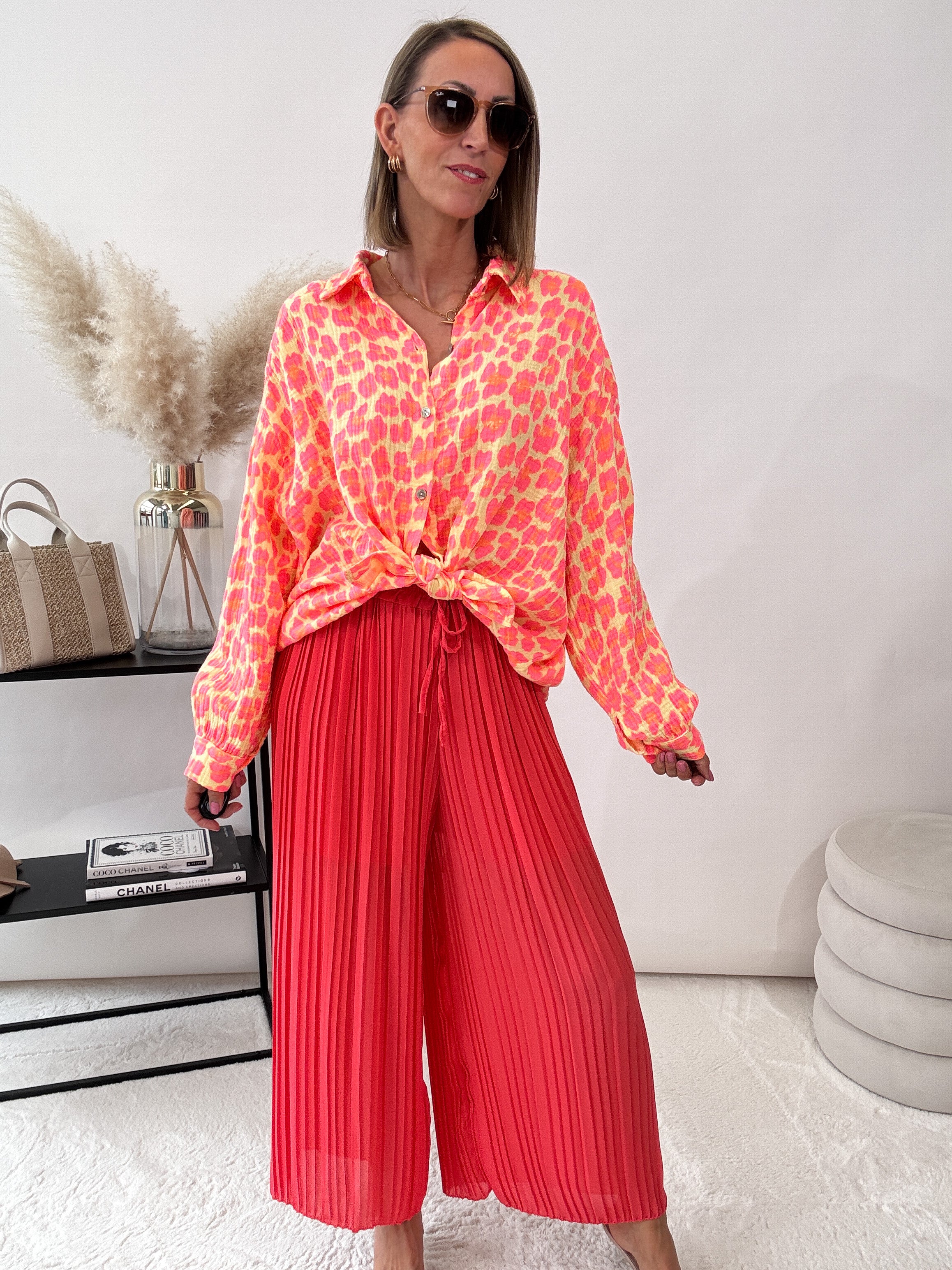 "Waffle 2.0 Leo Midi" kurze Musselinbluse - glowy yellow/pink