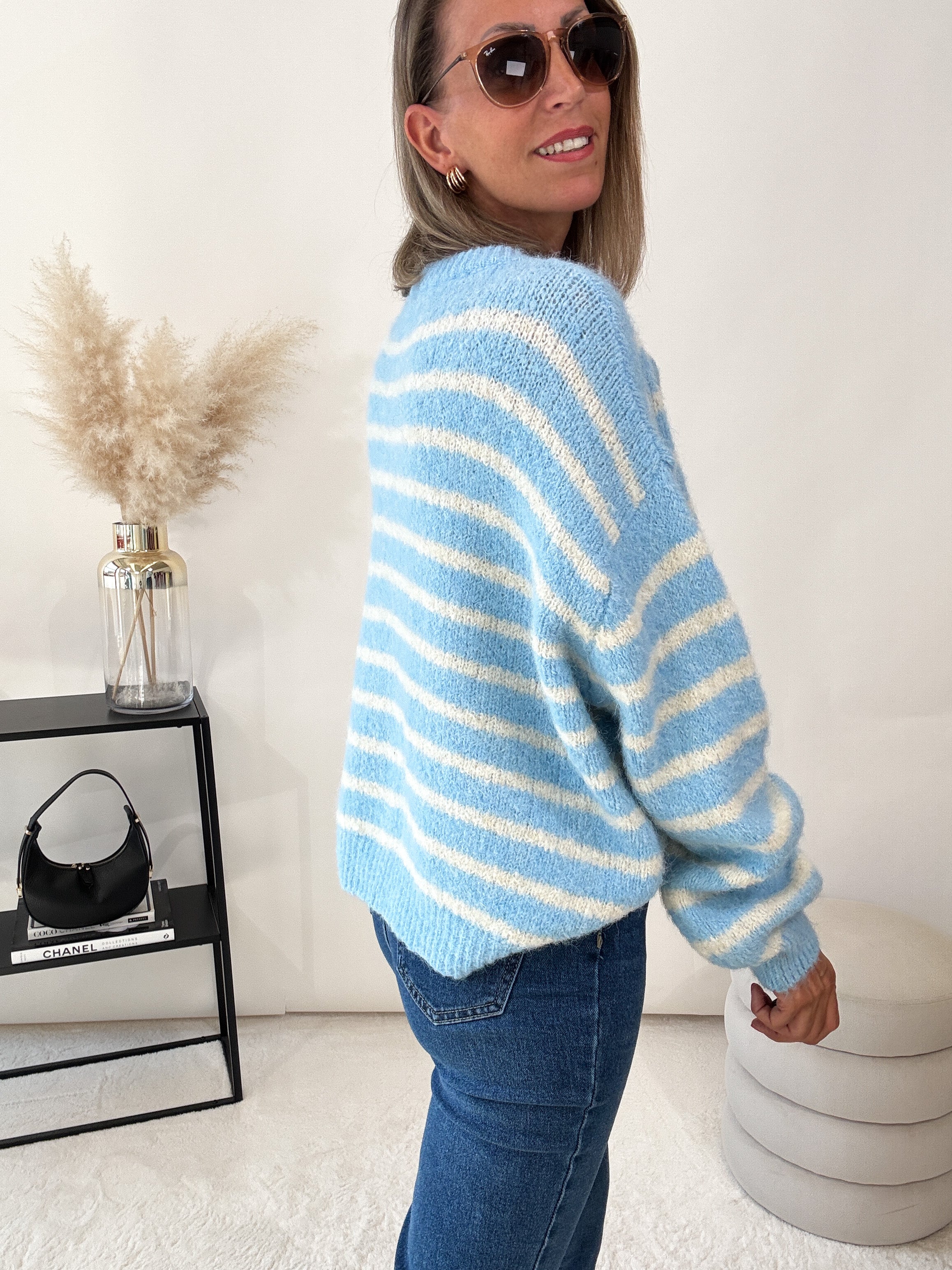 "Bari Stripes" kuscheliger Cardigan - hellblau/creme