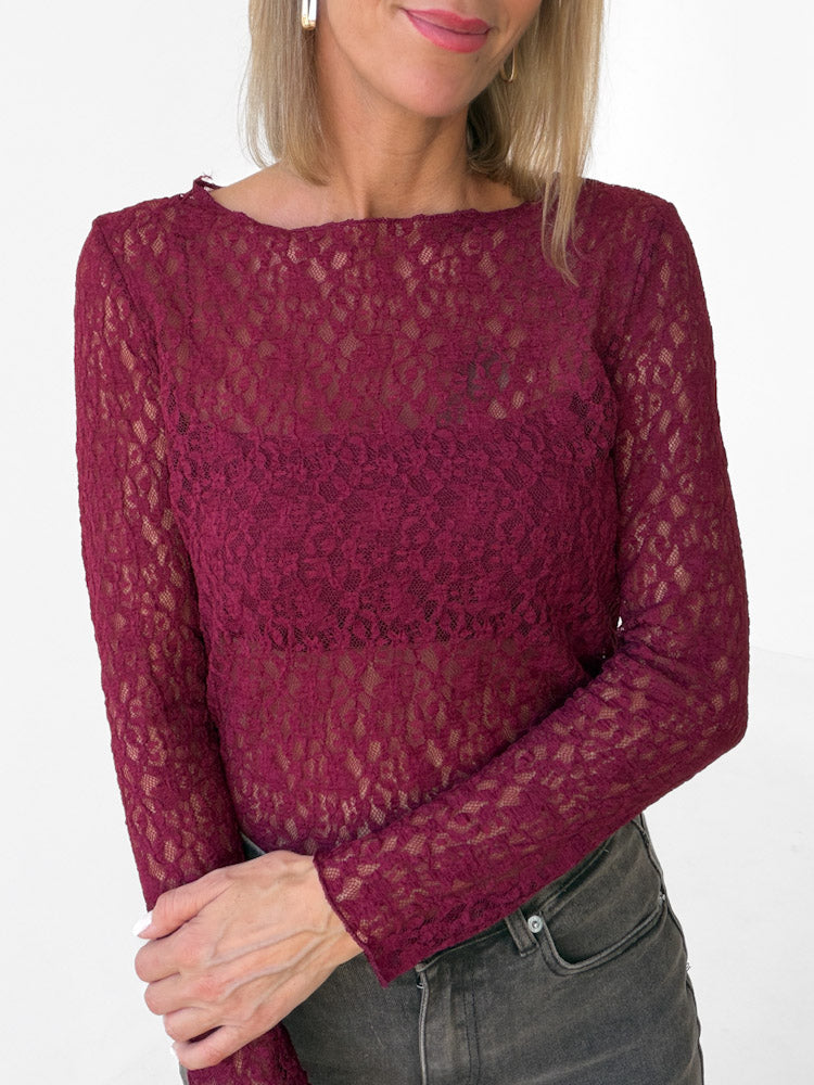 "Feral Lace 2.0" Shirt aus weicher Spitze - bordeaux