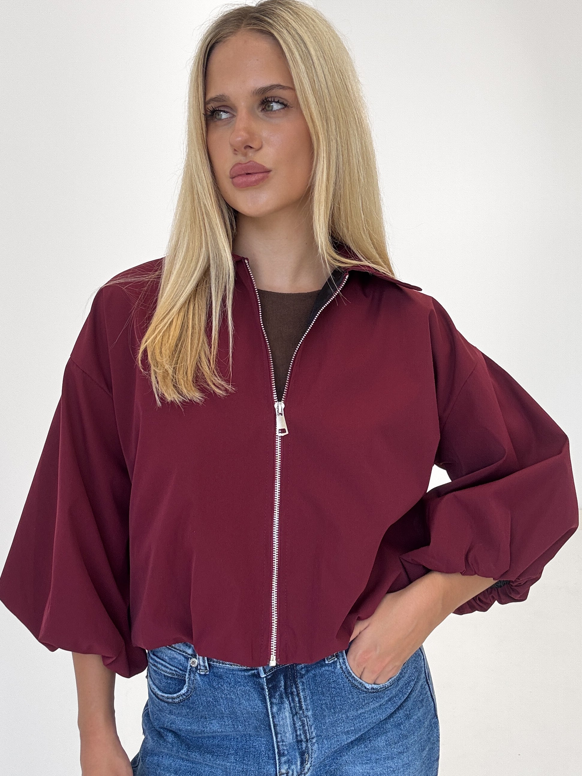 "Mena" stylische Jacke mit 7/8 Ärmeln - bordeaux