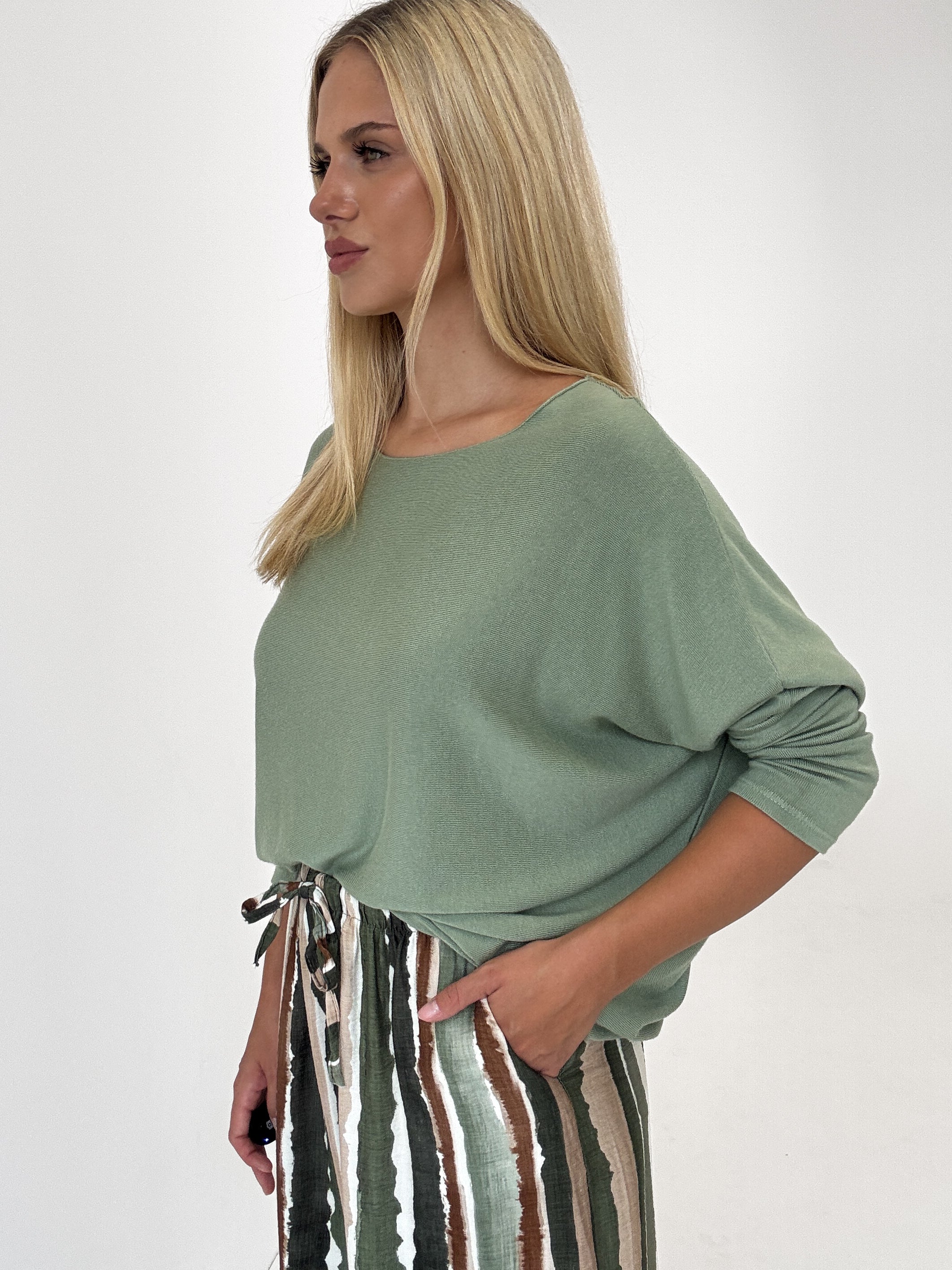 "Soft" weiches Longshirt aus Viscose & Wolle - matcha