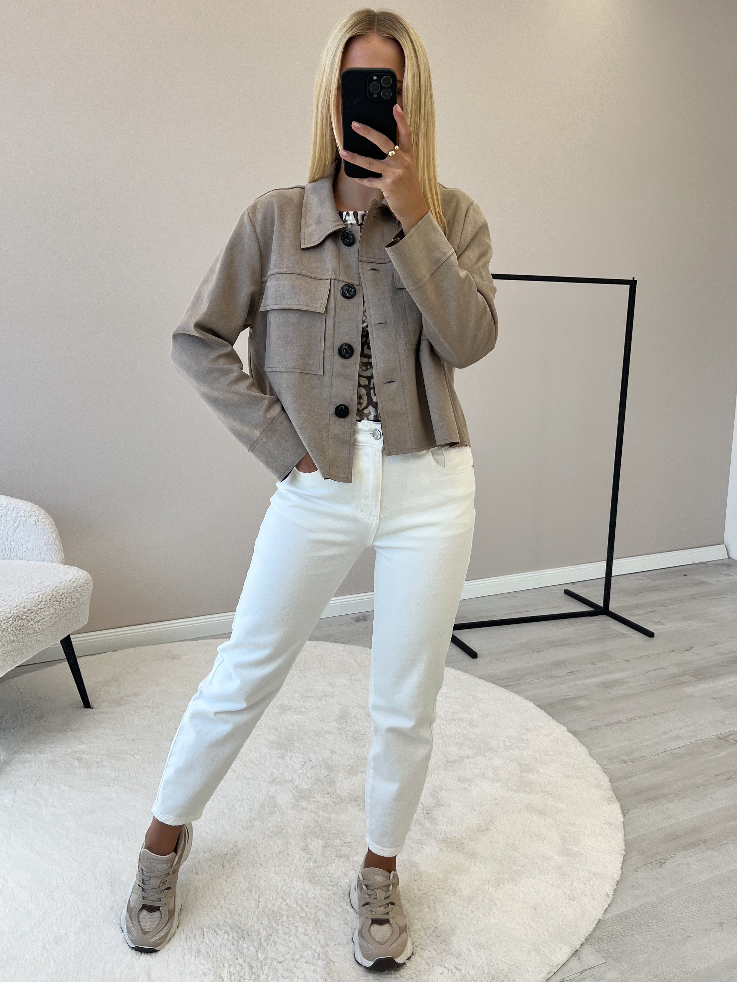 "Nelli 2.0" Jacke in Velourleder Optik  - mocca