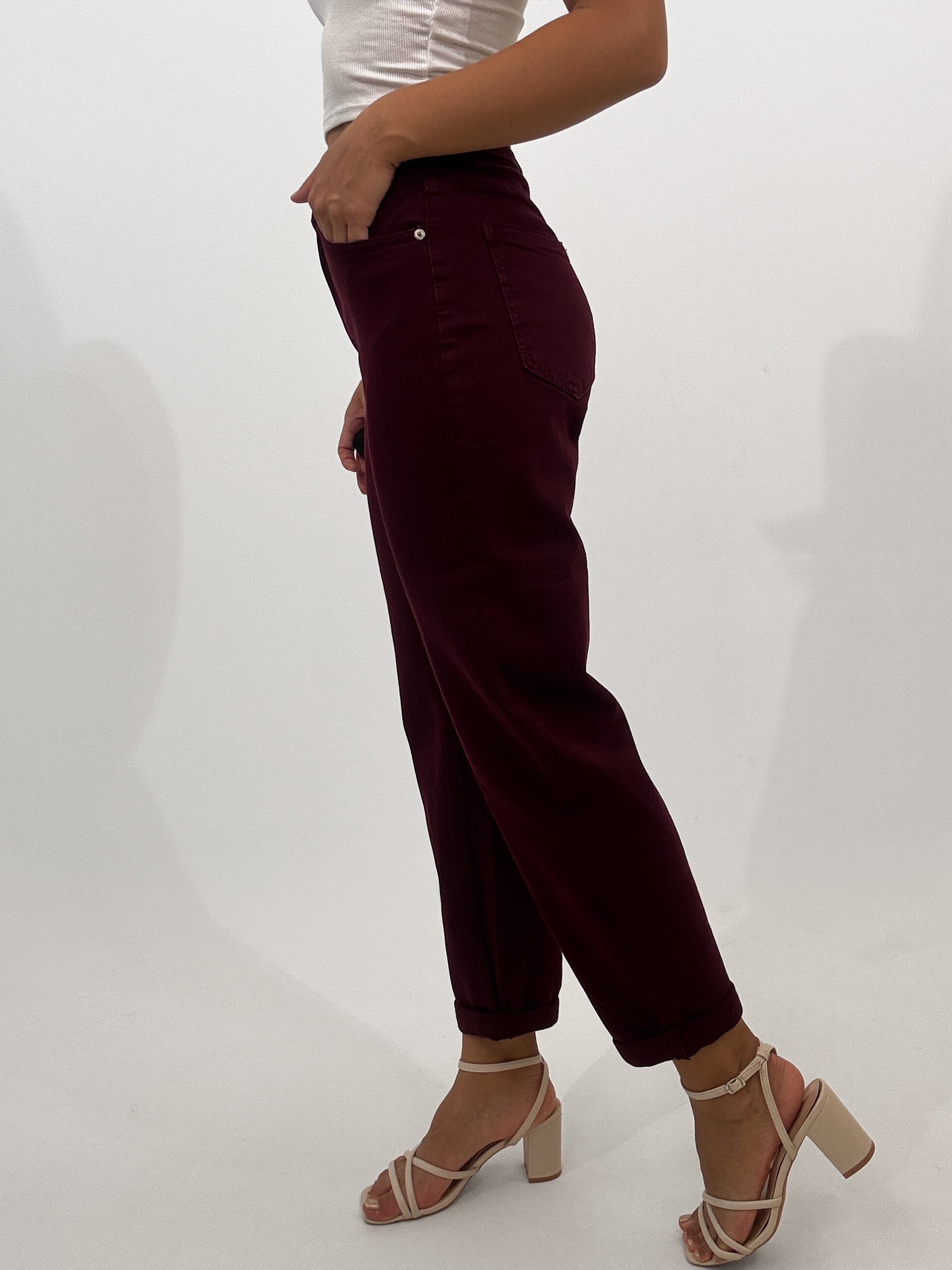 "Mom Bordeaux" Old Mom Fit Jeans - bordeaux