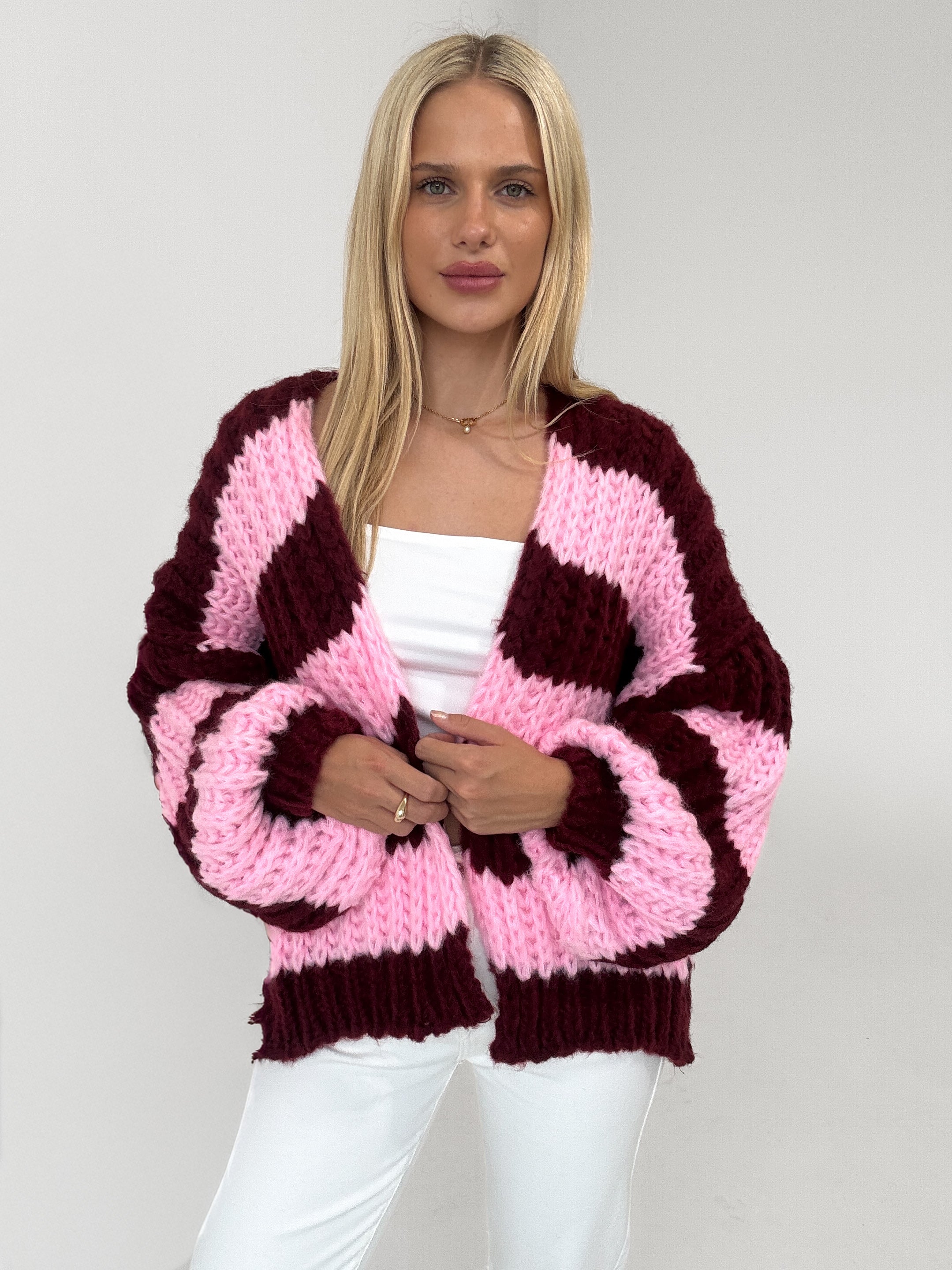 "Naima Stripes" kuscheliger Cardigan - rosa/bordeaux