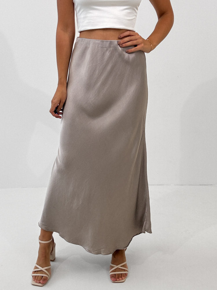 "Silky Maxi" stylischer Rock aus Viscose - perlgrau