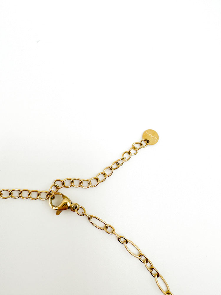 "Timeless Pretty" schöne Kette - gold