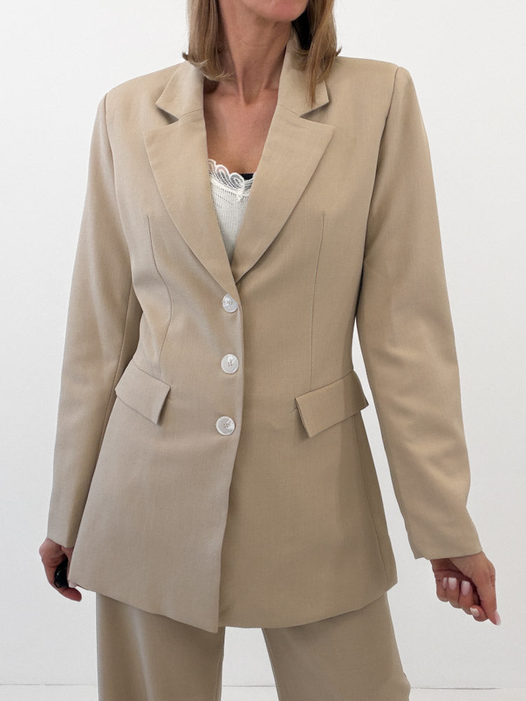 "Solea Blazer" eleganter taillierter Blazer - beige