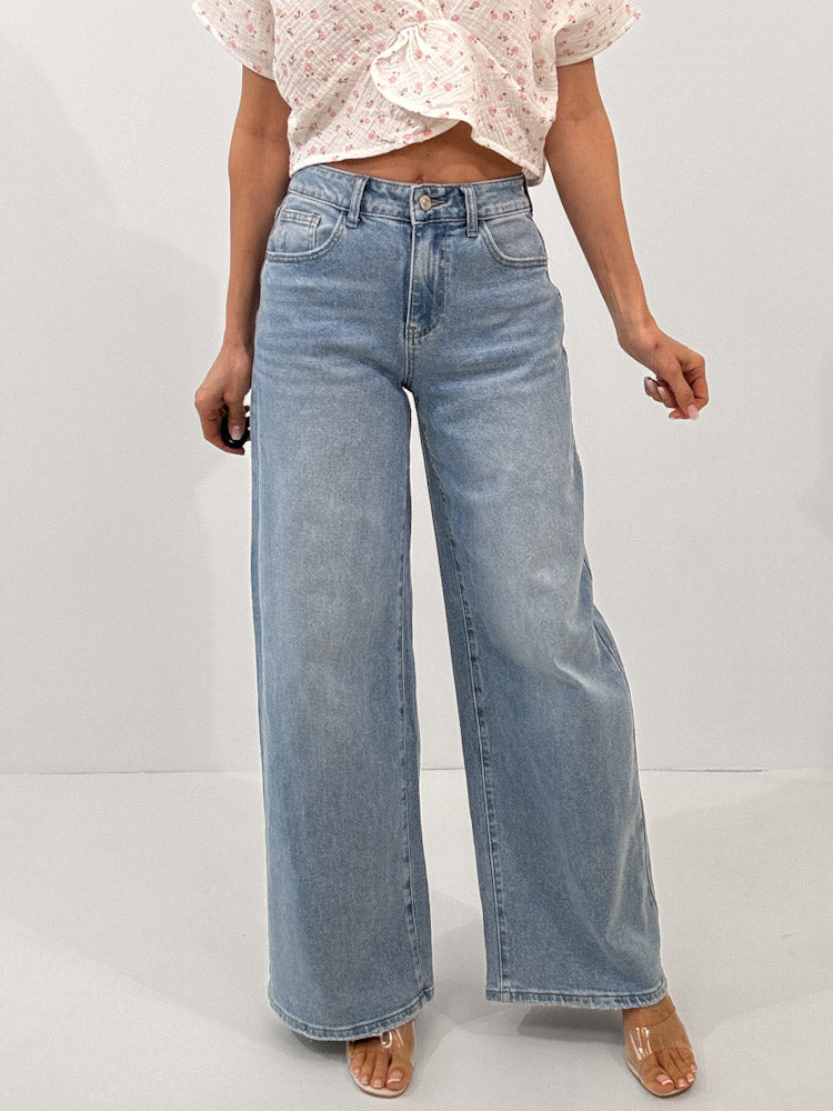 "Denia" Wide Leg Jeans - hellblau