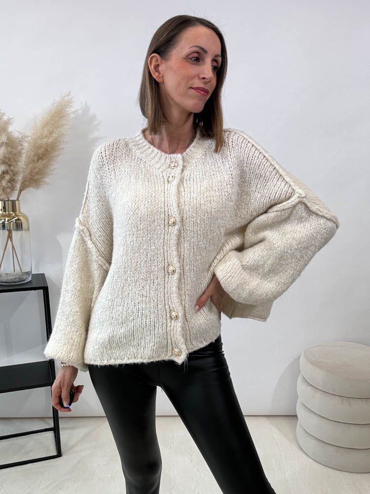 "Cozy Button Mini" kuscheliger Cardigan - creme