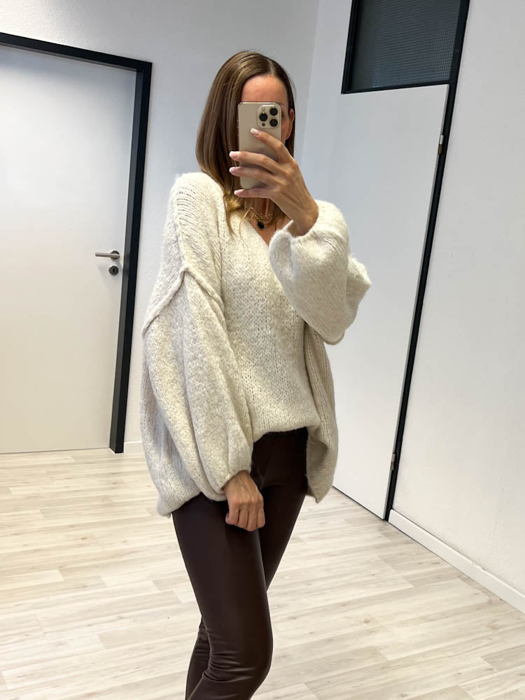 "Cosy V" kuscheliger Wollpulli - beige