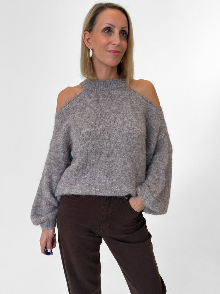 "Lia" weicher Cold-Shoulder Pullover - mocca