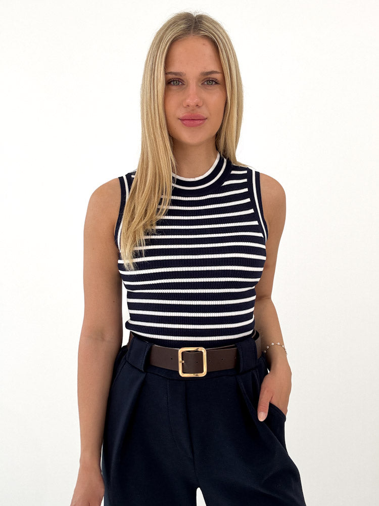 "Cara Stripes" schönes Stricktop aus Viscose - navy/ weiß