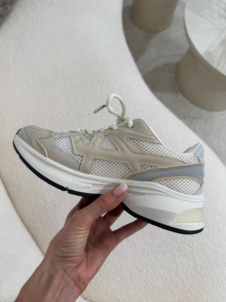 "Nova" cooler Sneaker - beige