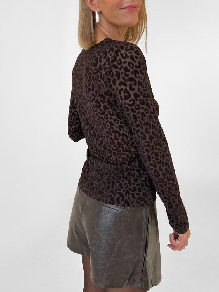"Wild Velvet" weiches Longshirt mit Leoprint aus Samt - braun