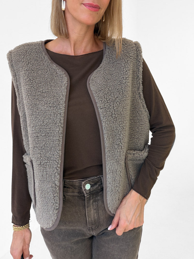 "Nayla Leo" tolle Teddy Wendeweste aus Viscose - mocca