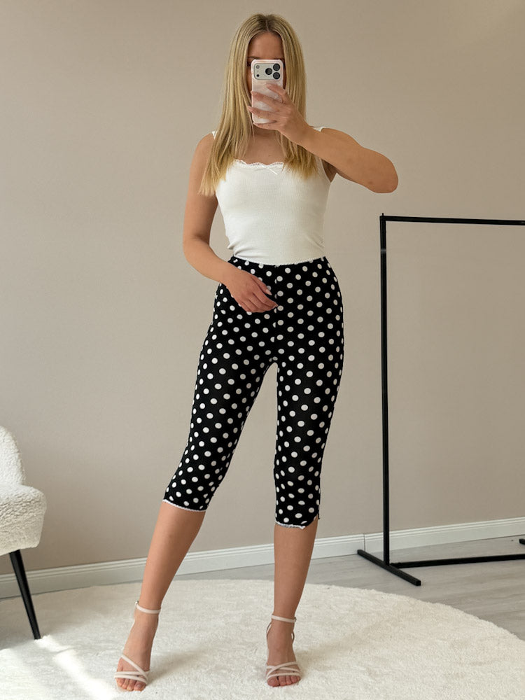 RETRO SUMMER LOOK