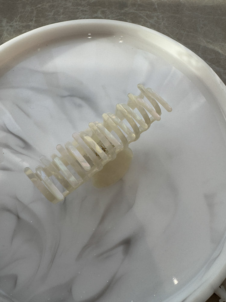 "Pure Clip" stylische Haarklammer - perlmutt