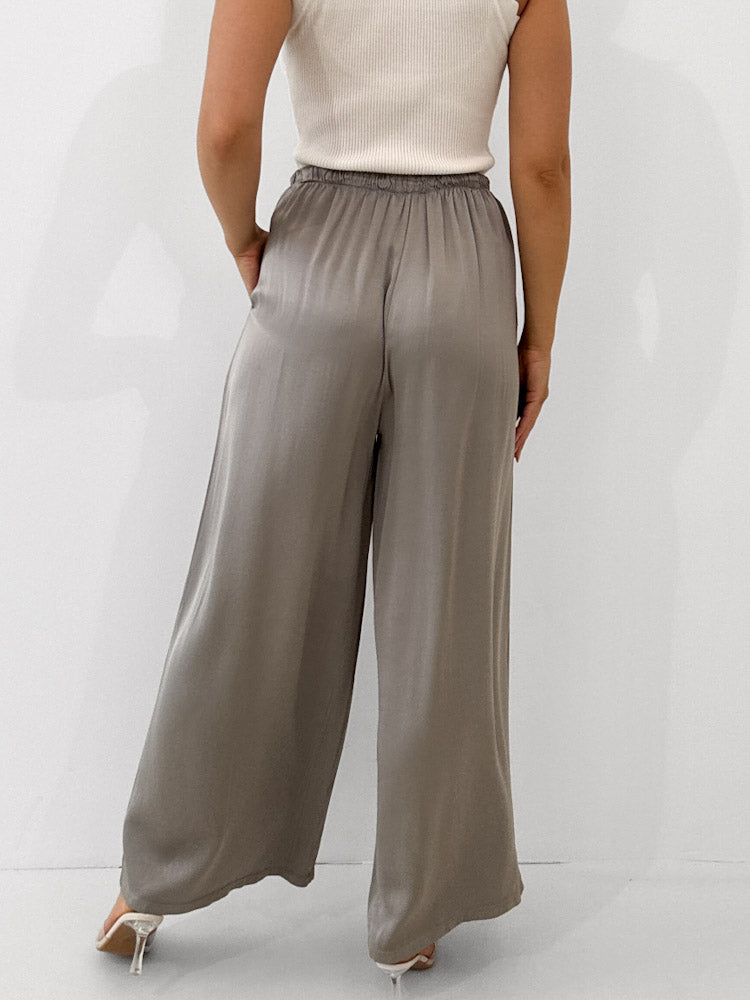 "Silky" tolle Hose aus Viscose - perlgrau