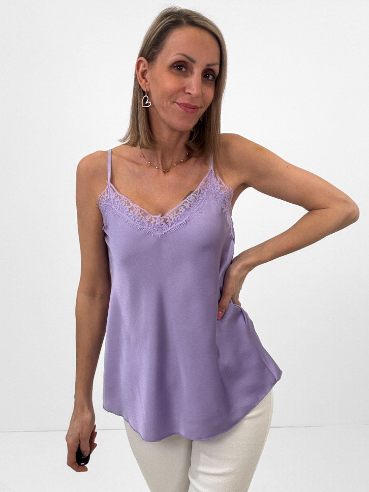 Lace Top mit weicher Spitze - flieder