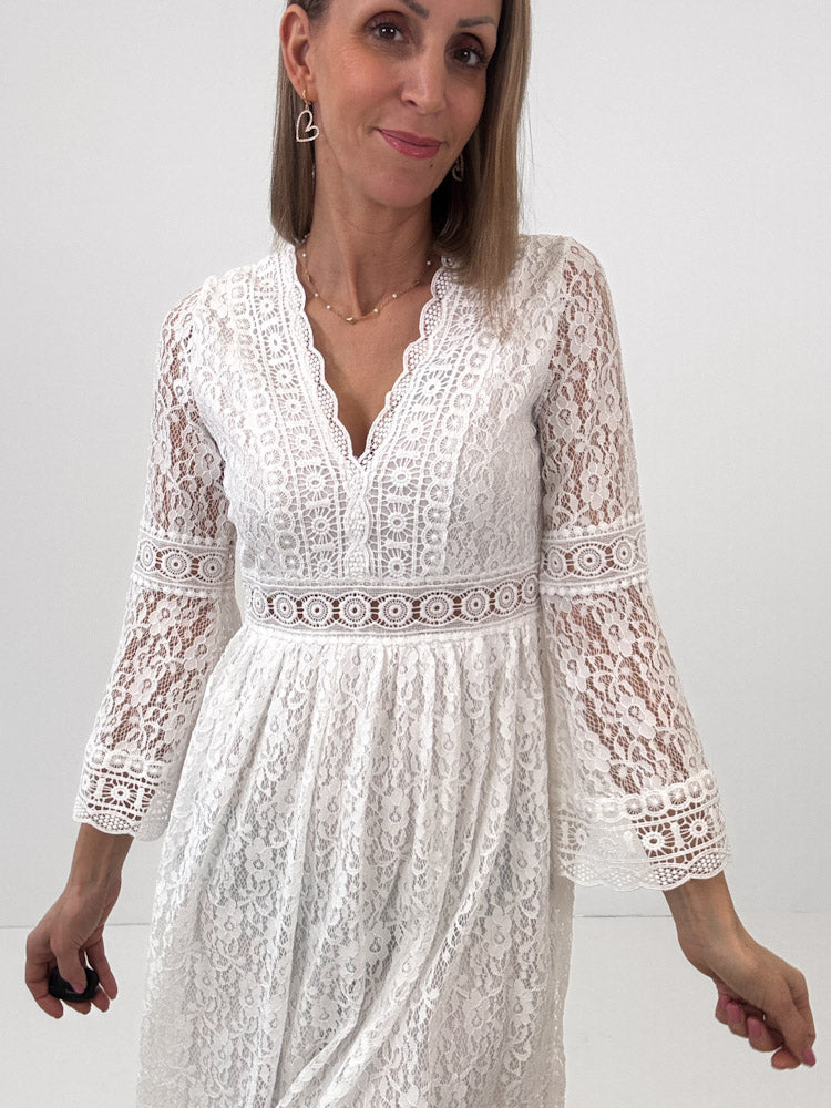 "Glow" weiches Spitzenkleid - weiß