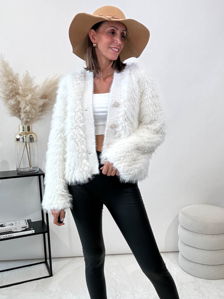 "Emily" kuschelige Fake Fur Jacke - wollweiss