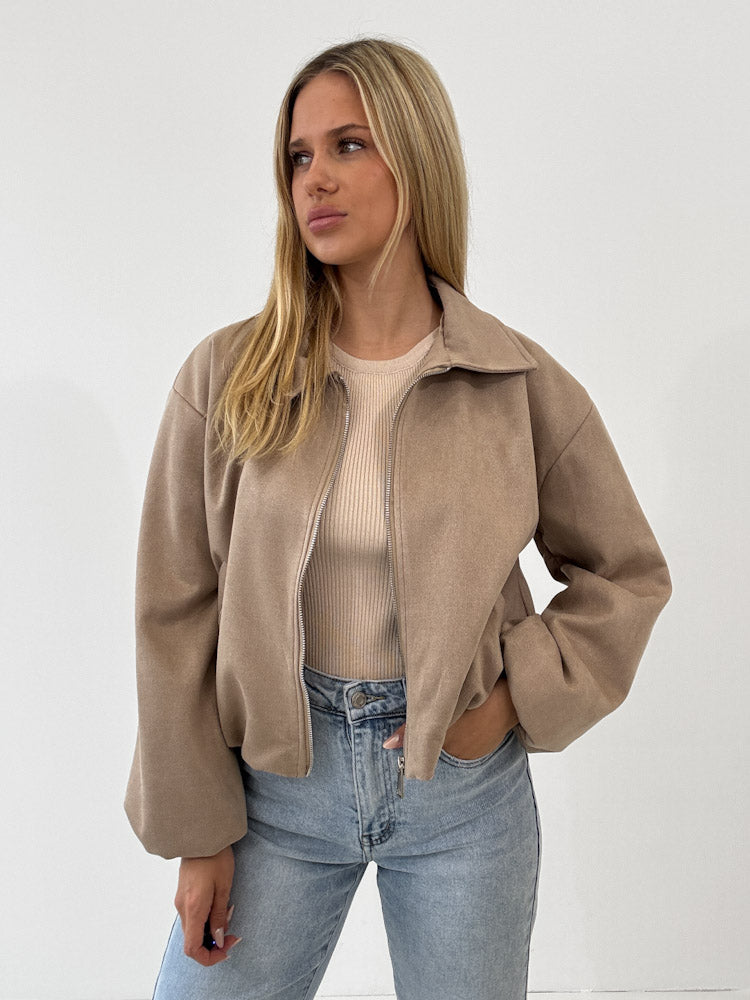 "Mona" weiche Jacke in Velourleder Optik  - mocca