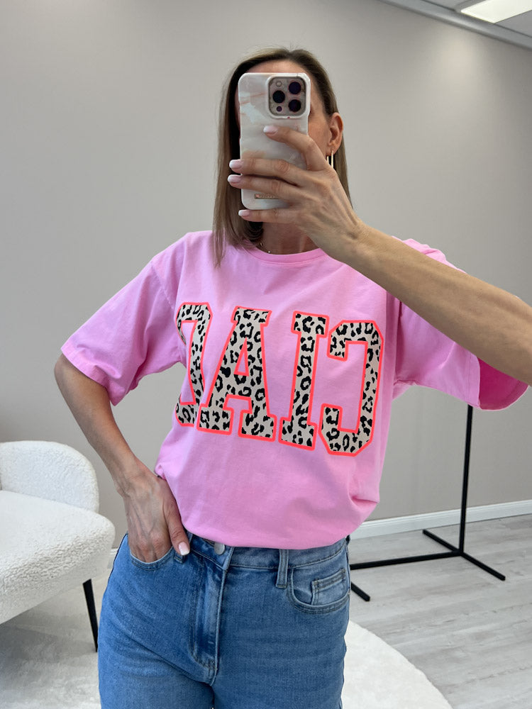 "Ciao" Shirt mit Statement in Leoprint - cotton candy