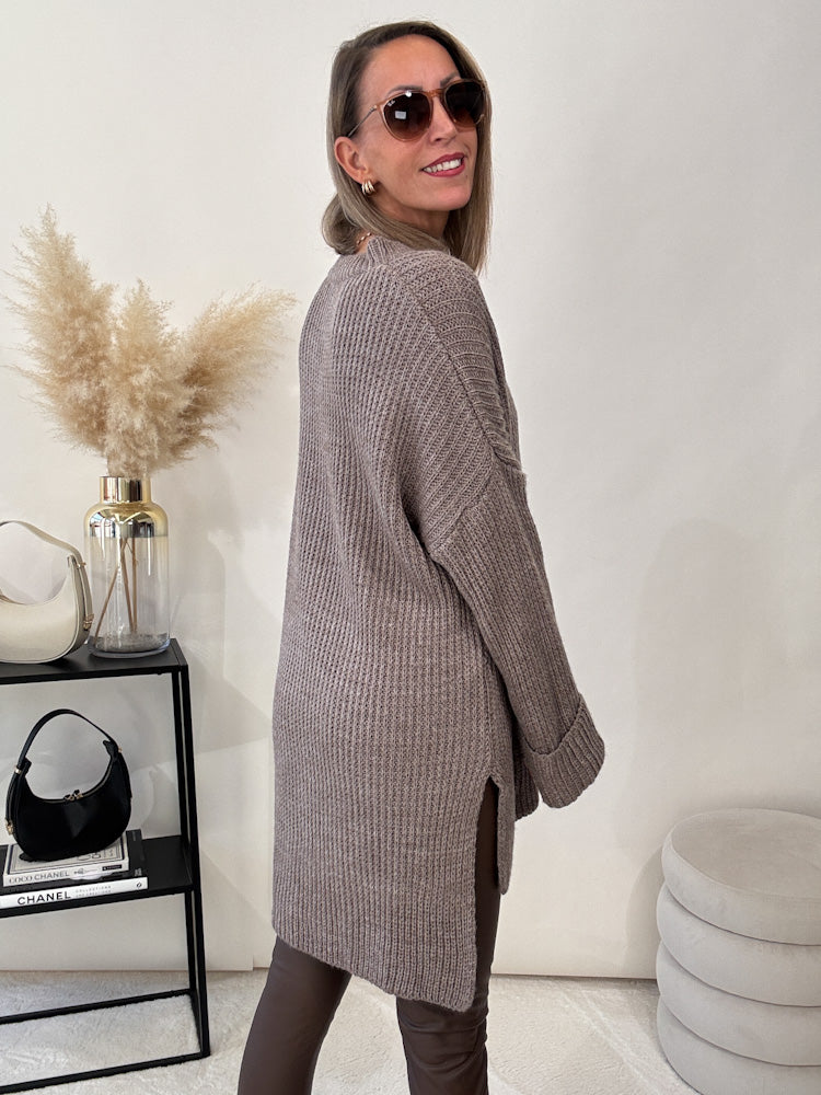 Strickpullover mit Schlitz - mocca