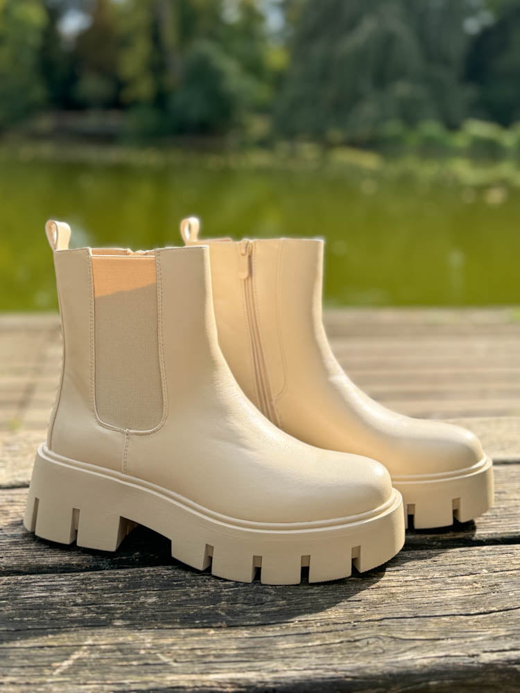 "Chunky" Chelsea Boots - beige