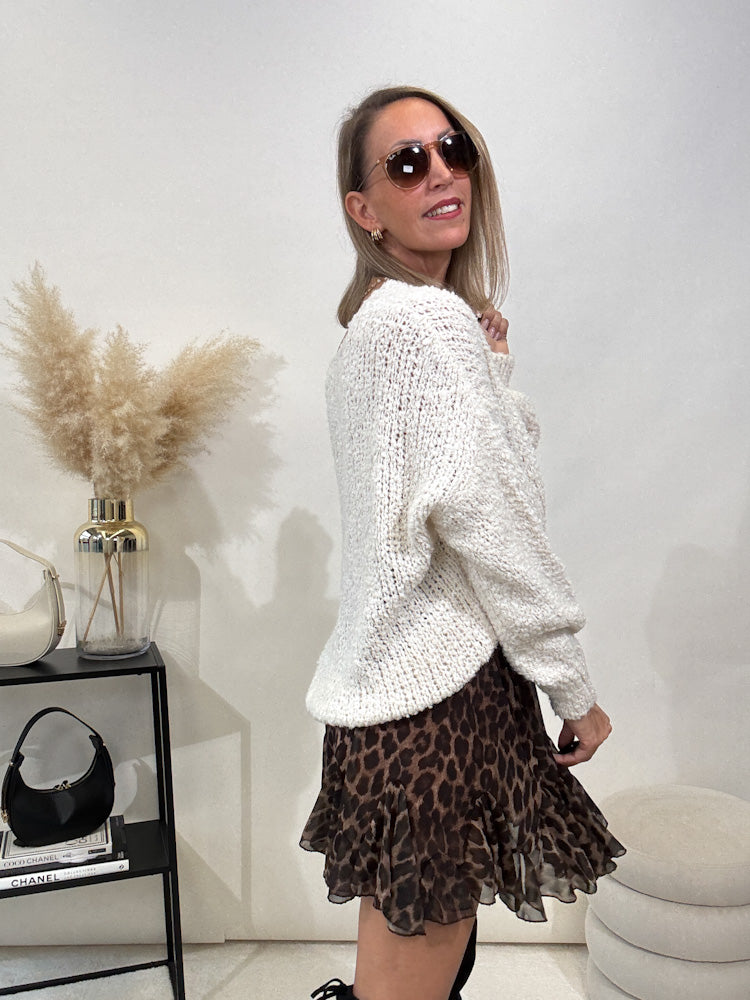 "Bouclé V" kuscheliger Pulli - creme