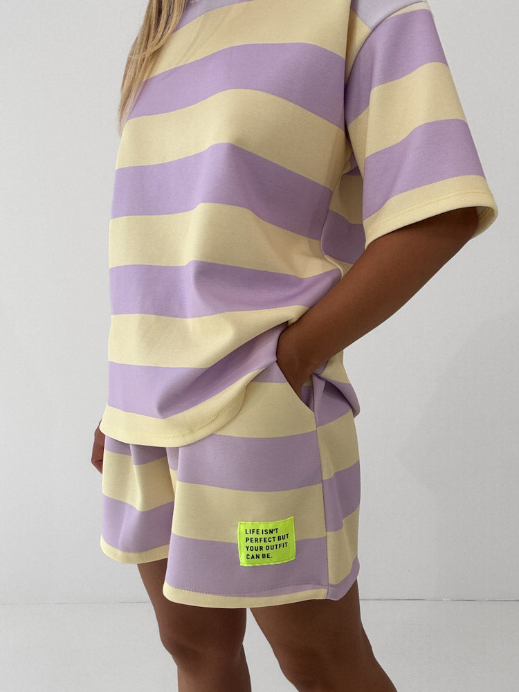"Riva Stripes Set" Shirt & Short aus Viscose - hellgelb/flieder