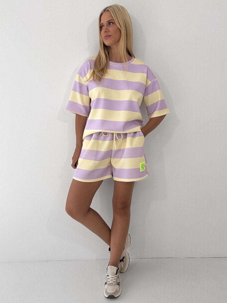 "Riva Stripes Set" Shirt & Short aus Viscose - hellgelb/flieder