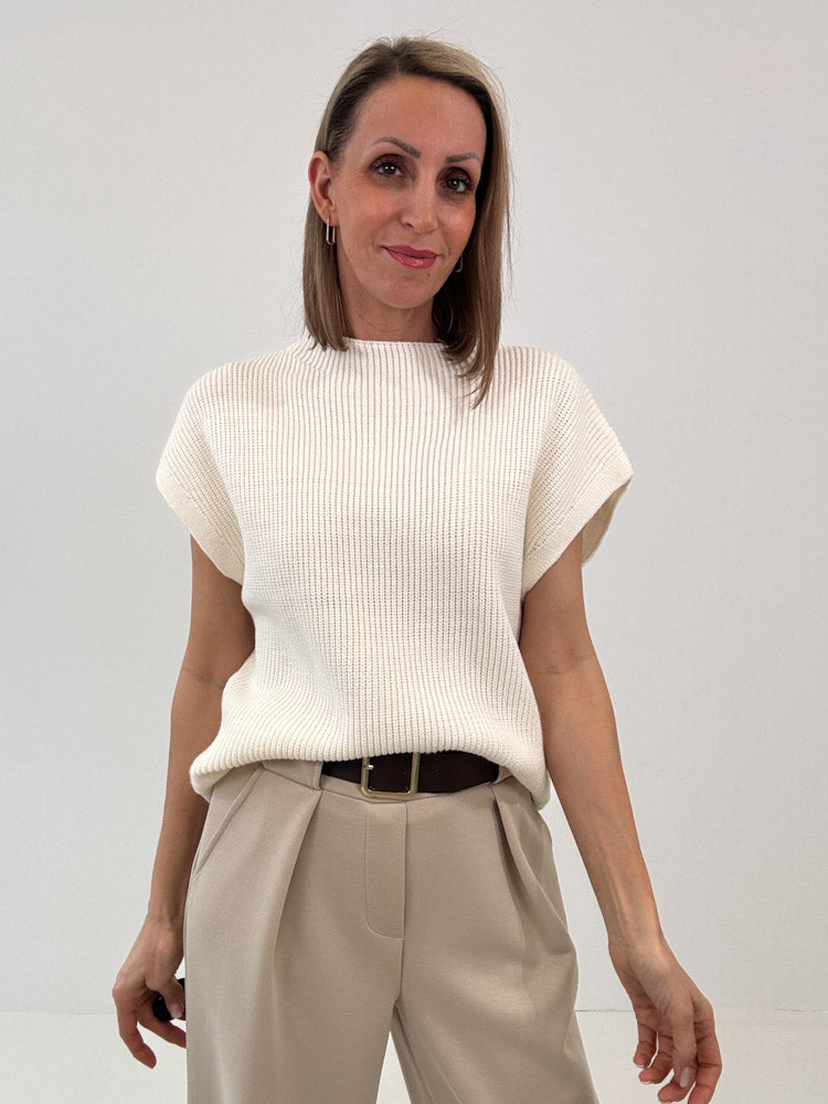 "Cozy Vest" weicher Strickweste aus Viscose - creme