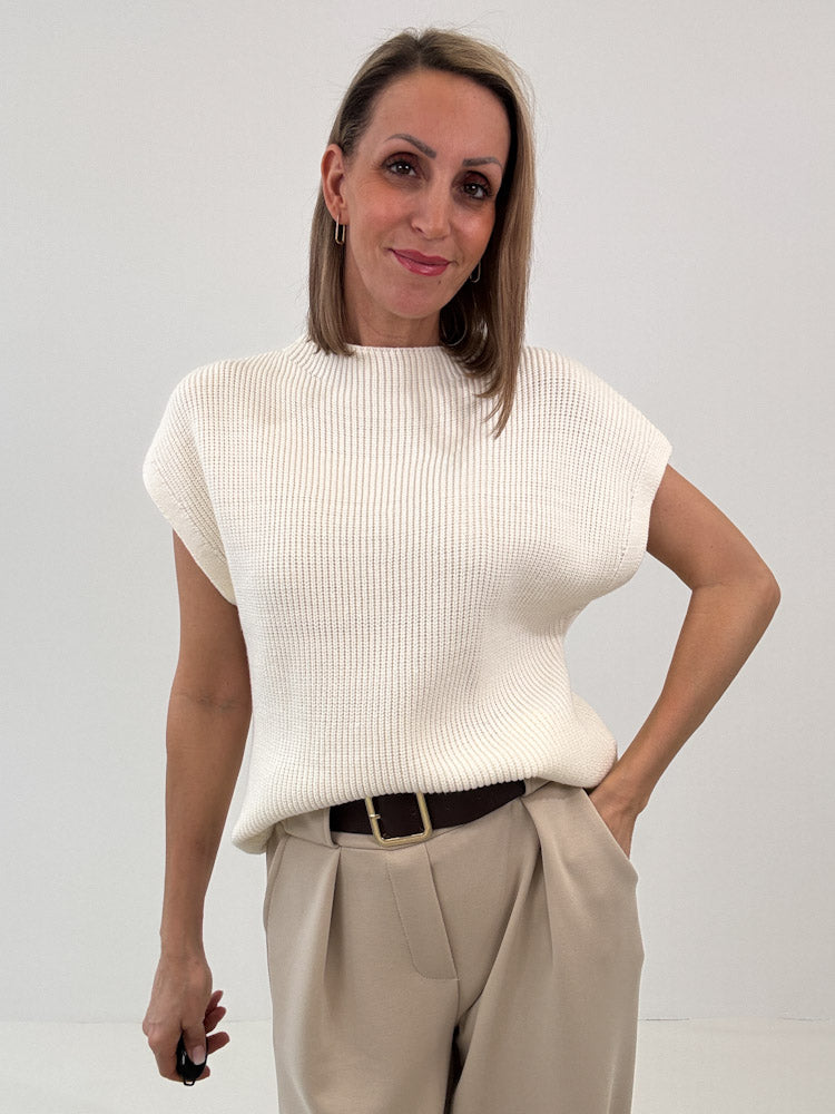 "Cozy Vest" weicher Strickweste aus Viscose - creme