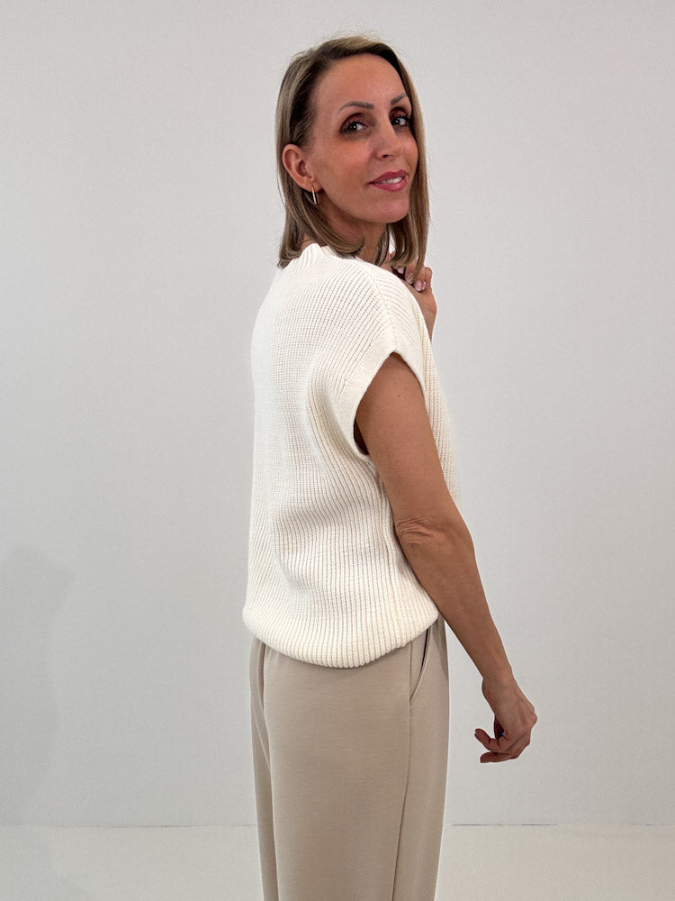 "Cozy Vest" weicher Strickweste aus Viscose - creme