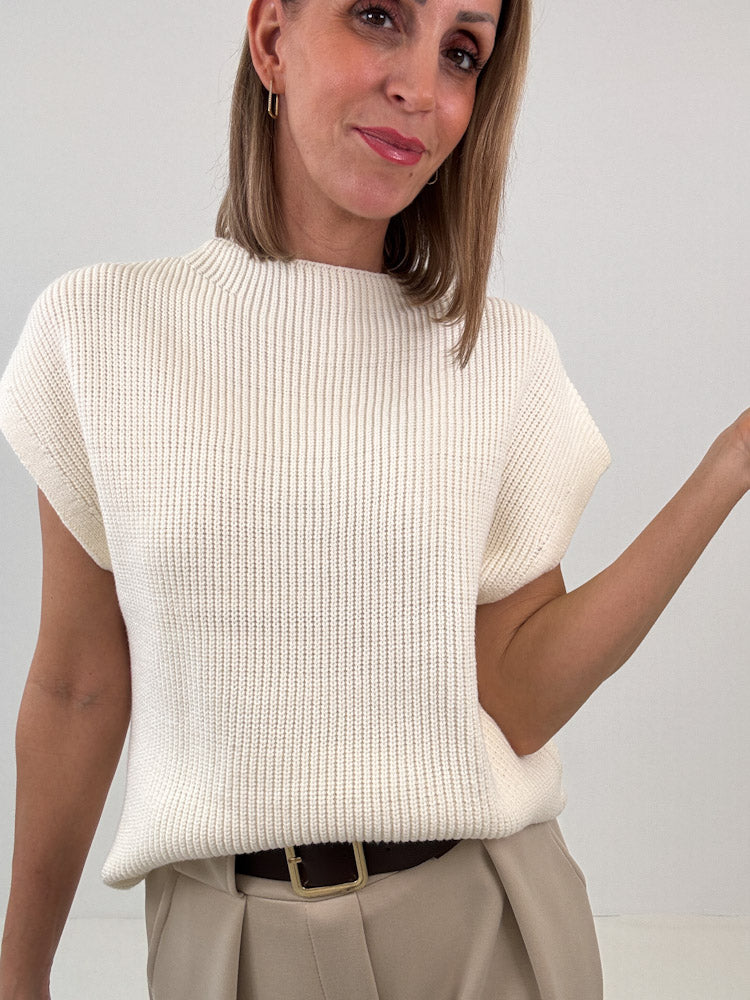 "Cozy Vest" weicher Strickweste aus Viscose - creme