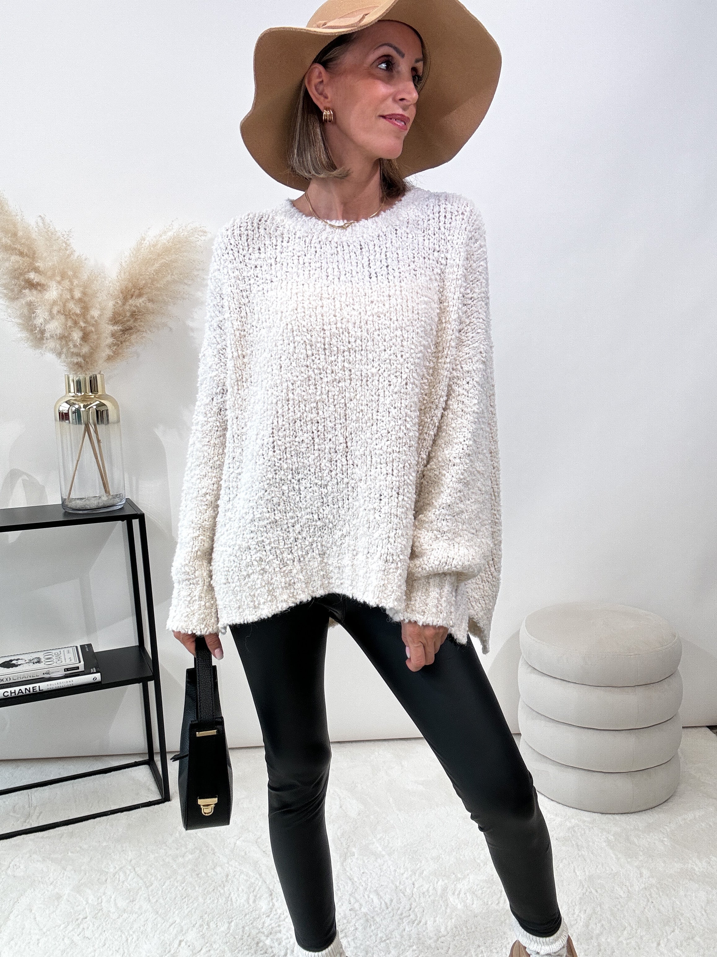 "Bouclé" kuscheliger Oversize Pullover mit Alpaca Wolle - creme