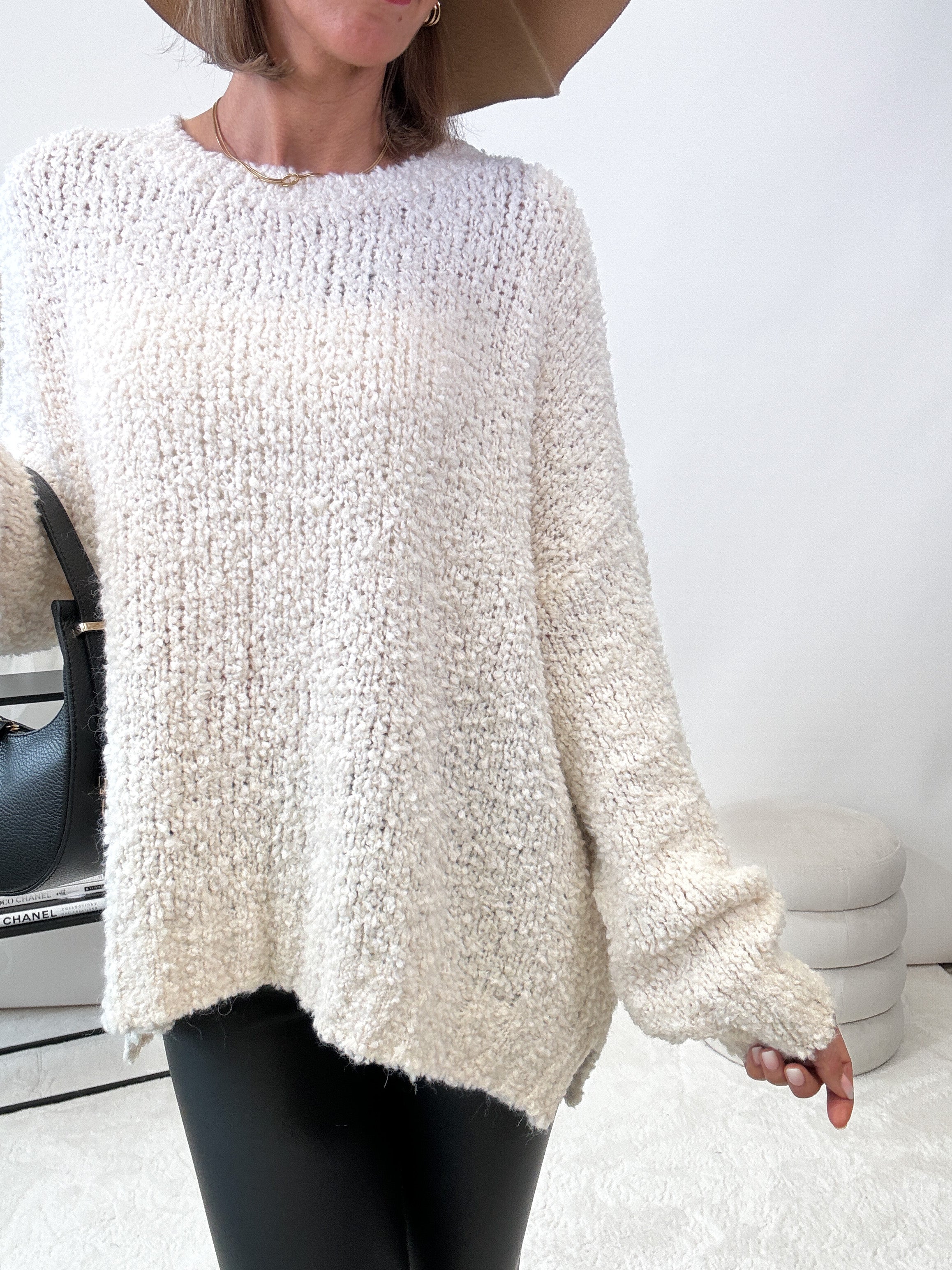 "Bouclé" kuscheliger Oversize Pullover mit Alpaca Wolle - creme