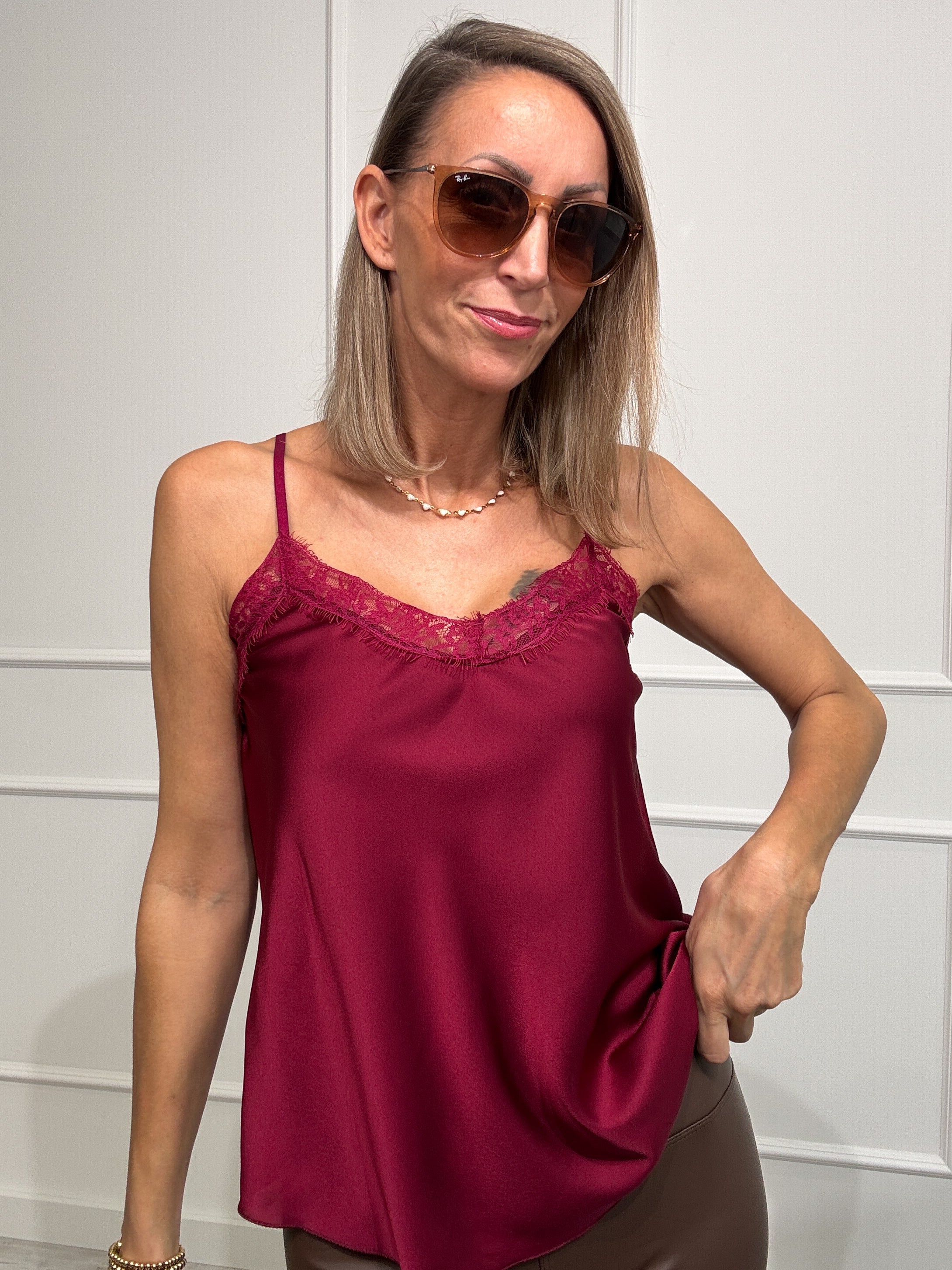 Lace Top mit weicher Spitze - bordeaux