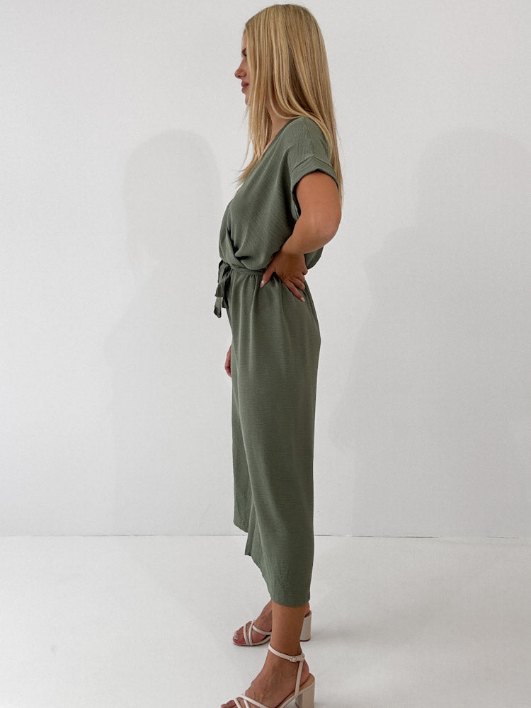 "Sunshine" stylischer Jumpsuit - matcha grün