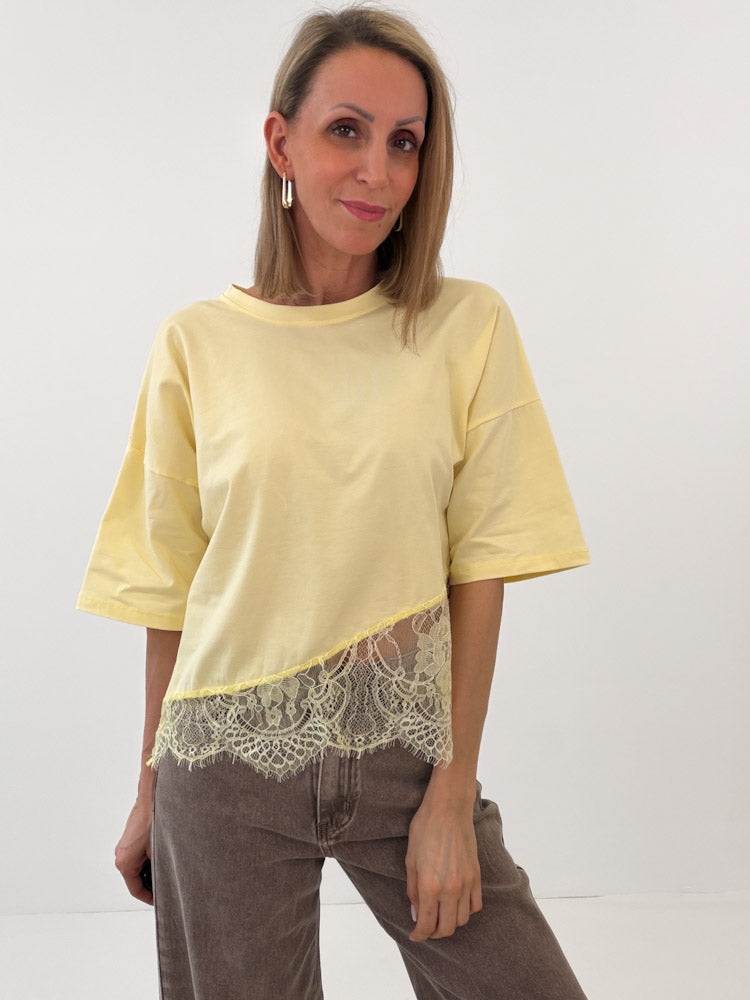 "Faro Lace" stylisches T-Shirt mit Spitzendetails - sonnengelb