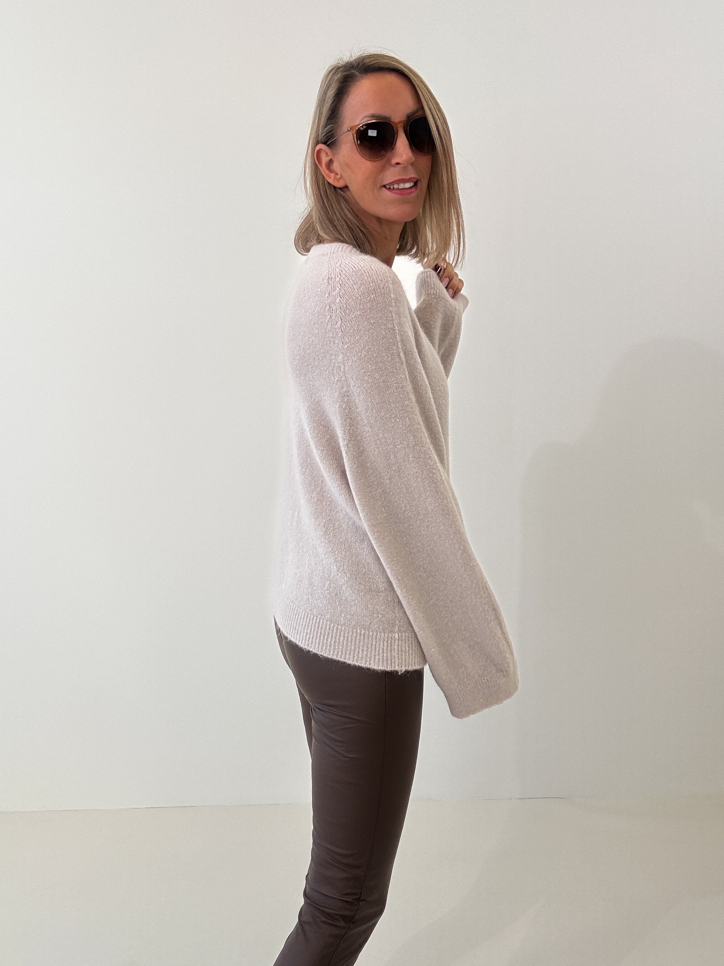 „Lana" kuscheliger Baby Alpaka Pullover - dunkelbeige