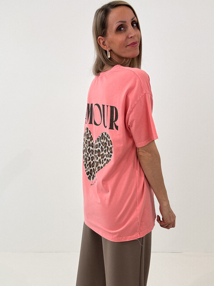 "Amour Leo" Shirt mit Statement - coral