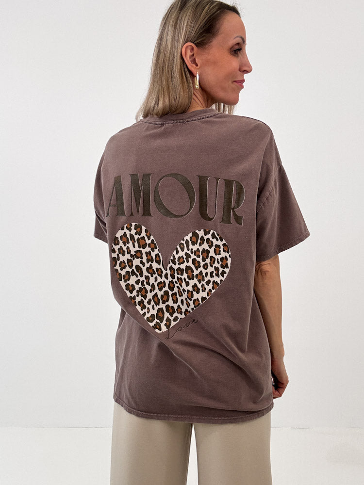 "Amour Leo" Shirt mit Statement - mocca